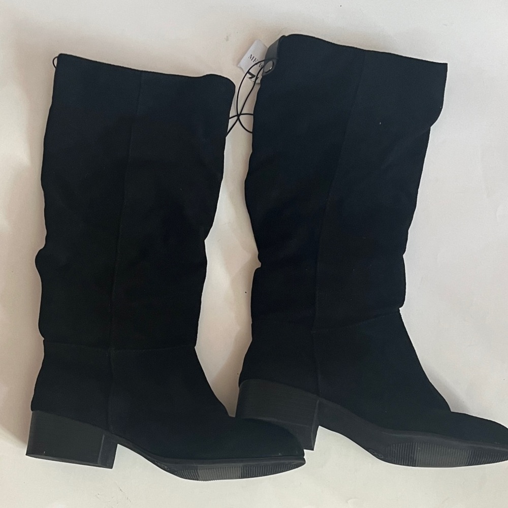 Merona Stylish Black Heeled Boots